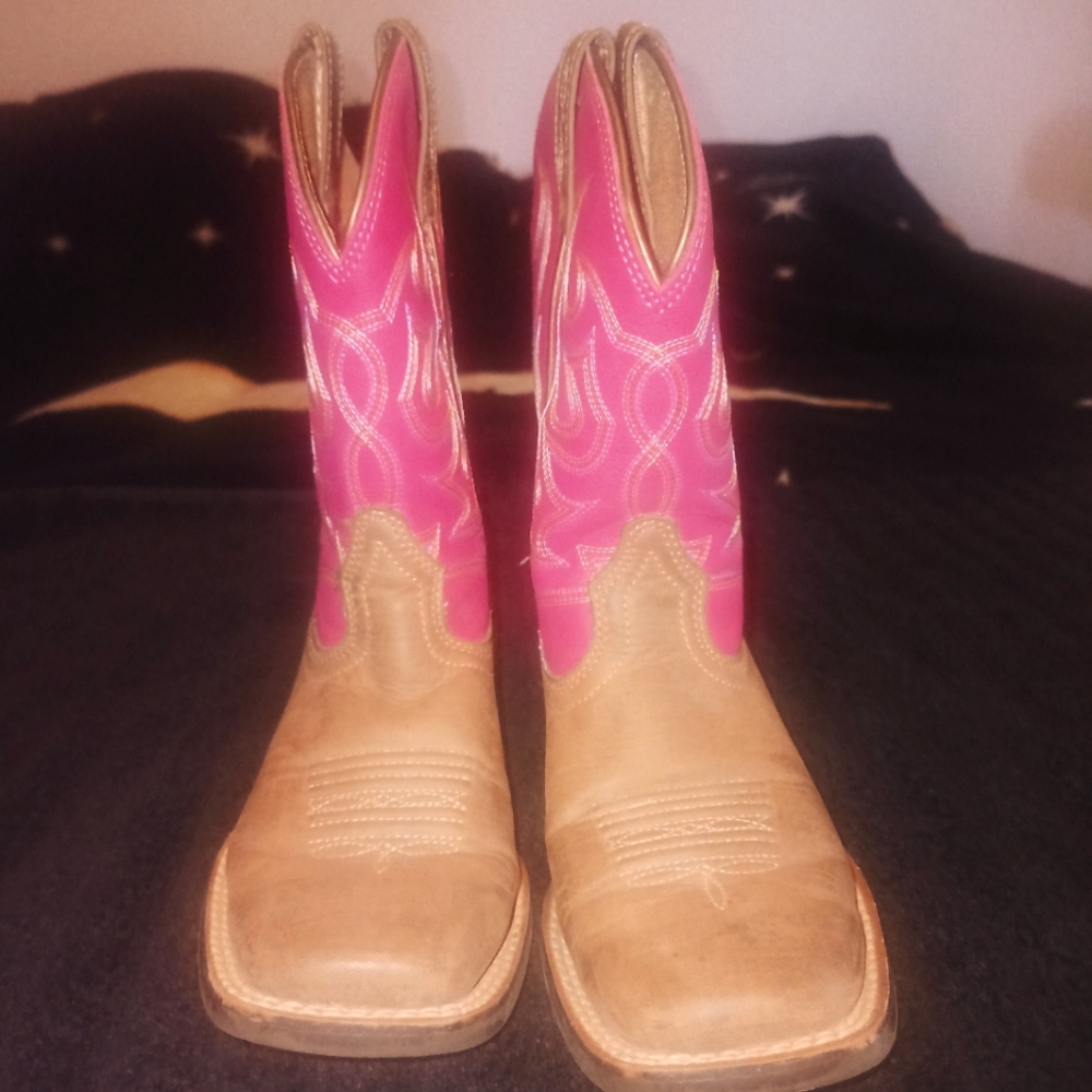 Ariat kids cowboy boots